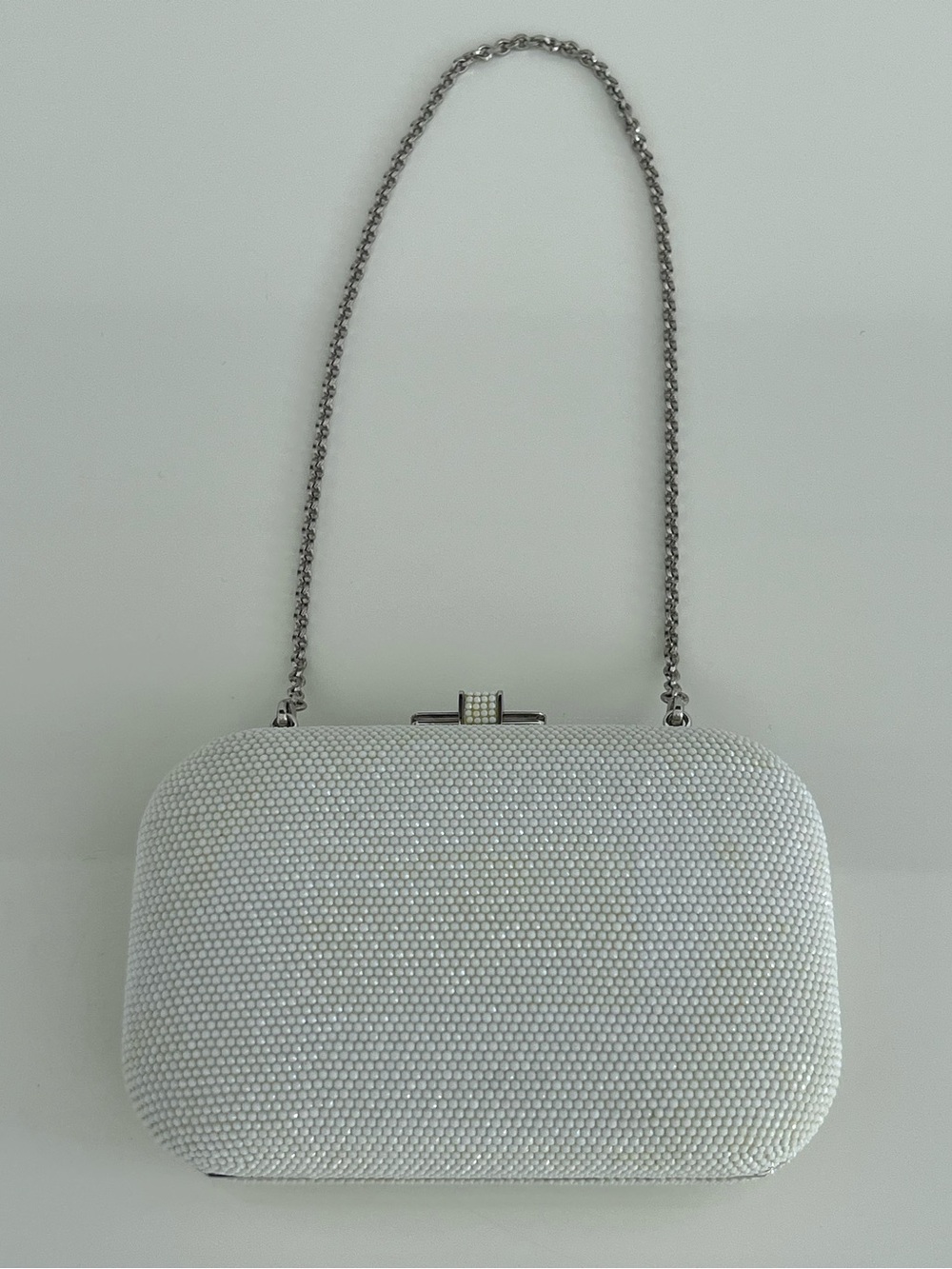 JUDITH LEIBER WHITE CHAULK CRYSTAL CLUTCH & CHAIN - Picture 9 of 17